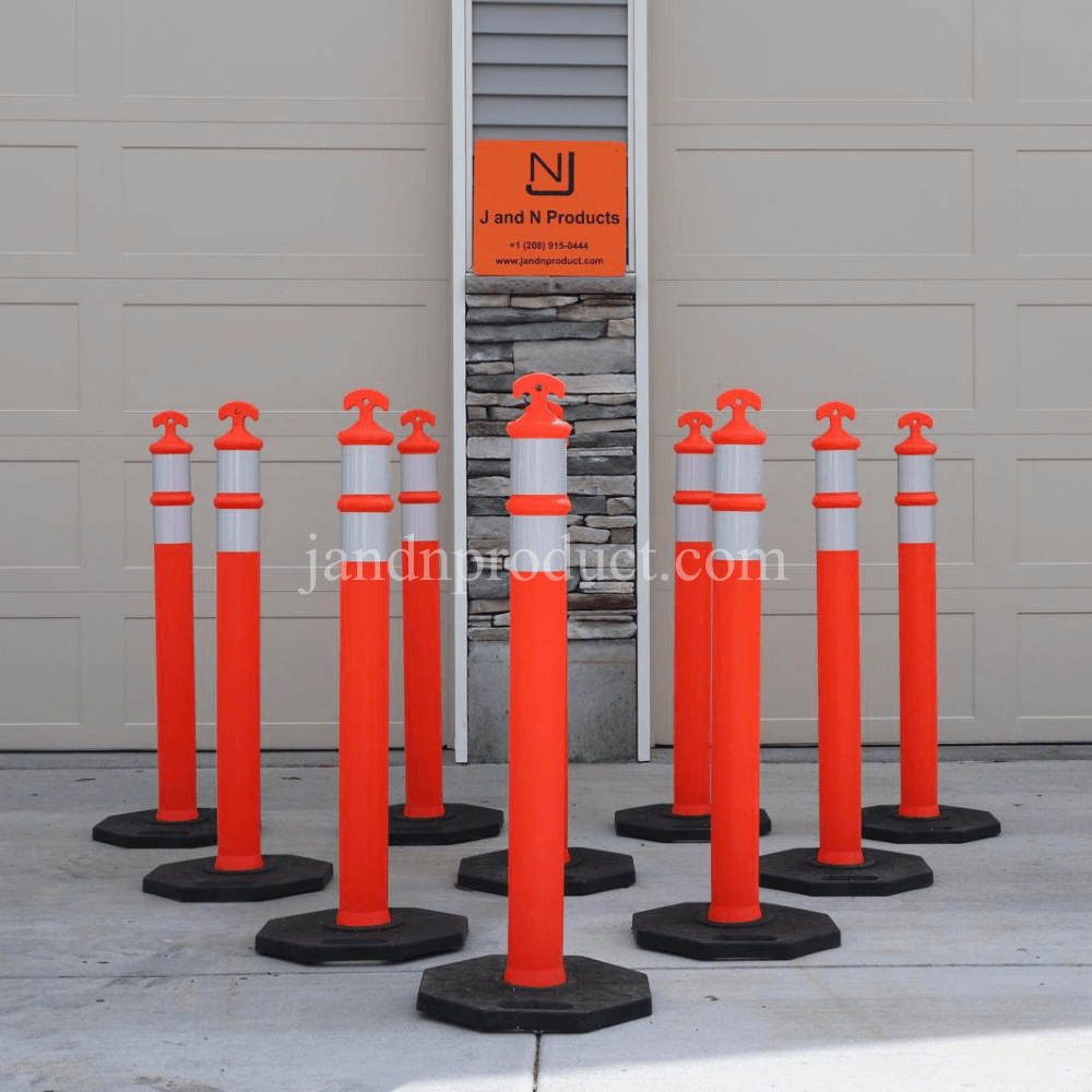 traffic safety products- delineators posts